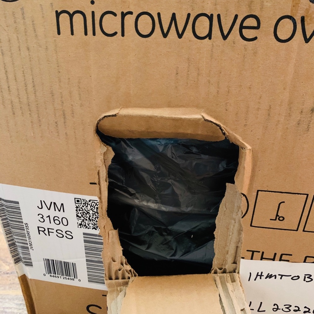 Over the Range microwave oven Brand New